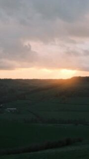 Quel bonheur de se plonger dans l’eau bien chaude du bain nordique alors qu’il fait froid et gris dehors 😌

☁️ Qui a déjà eu l’occasion de profiter d’un bain nordique en automne ou en hiver ? 

@samolodges 

• Bourgogne - Tourisme - Nature •

#travel #explorefrance #bourgognefranchecomtetourisme #dijonnais #dijonville #travelgram #france #travelblogger #bourgogne #france🇫🇷 #semurenauxois #bourgognefranchecomté #bourgognetourisme #mybourgogne #labourgogne #lacotedorjadore #cotedor #côtedor #semurenauxoisfrance #auxois #auxoismorvan #voyage #tourismefrance #tourismelocal #slowlifestyle
